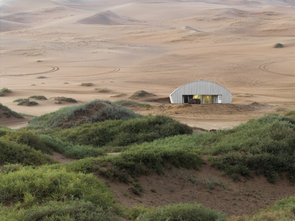 The Home in the Badain Jaran Desert by Department of Architecture School of Architecture and Urban Planning Nanjing University