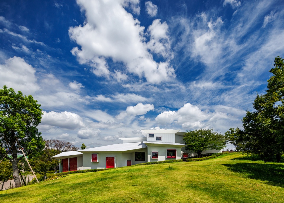 edogawa city eiko kadono museum kikis museum of literature by kkaa