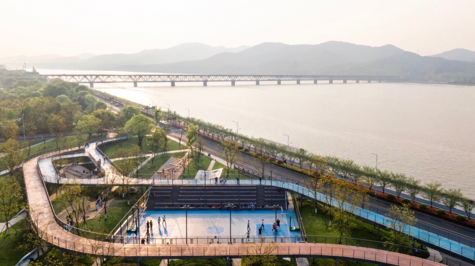 hangzhou riverfront public space the yinxing station the daqiao station by original design studio