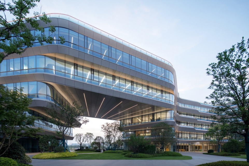 iFLYTEK AI Headquarters Campus Phase 1 by Meng Fanhao line studio