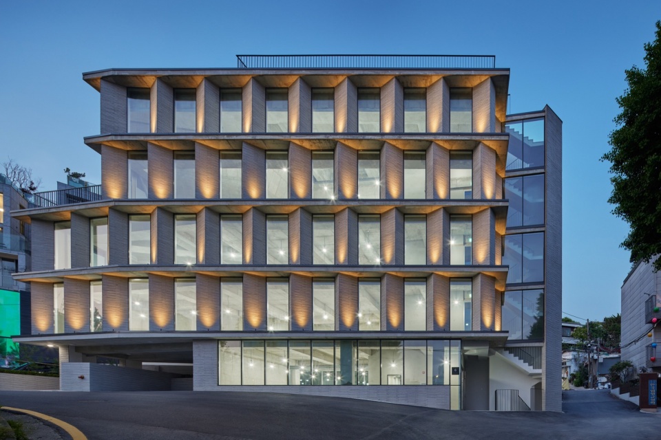 Hannam 381 Mixed Use YKH Associates wfk