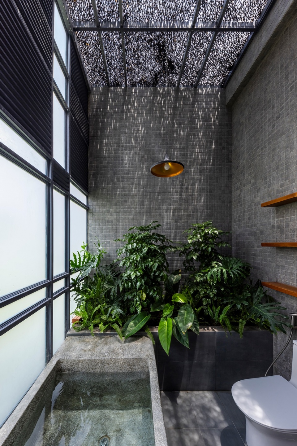 Nam House by CTA Creative Architects