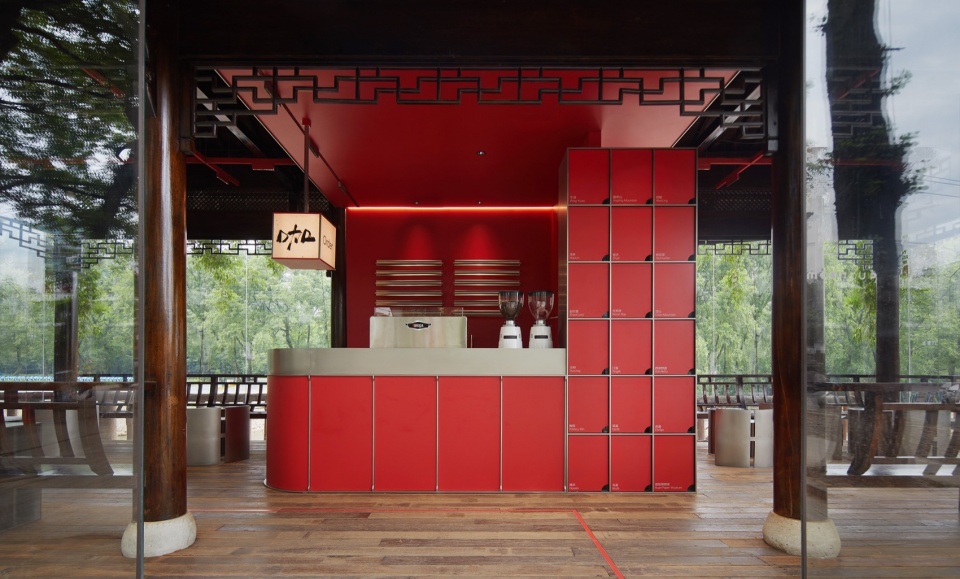 Red Pavilion under the Moon by Shejin Space Design Office