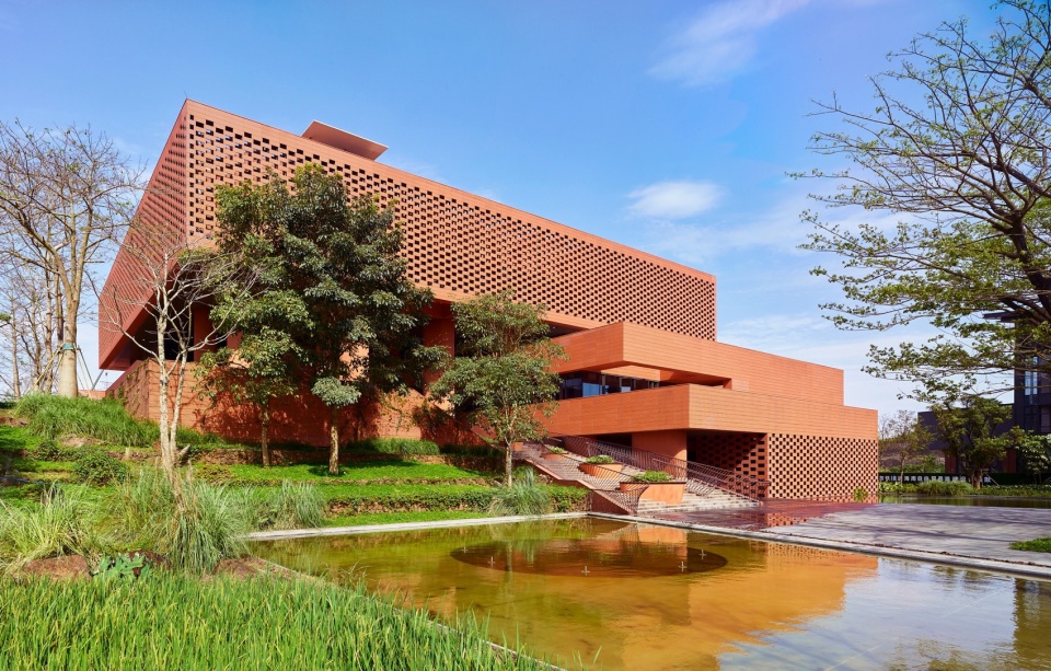 RSC Building in Hainan by SUP Atelier of THAD Beijing Tsinghua Tongheng Urban Planning Design Institute
