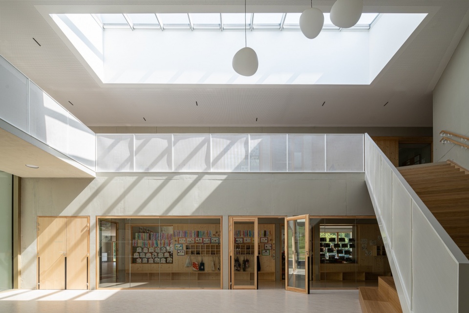 School of Honcourt f f architectes