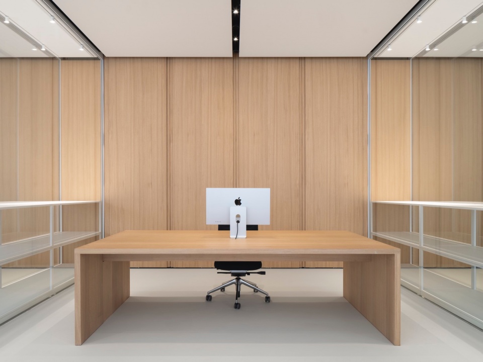 OXMAN headquartered in New York City by Foster Partners