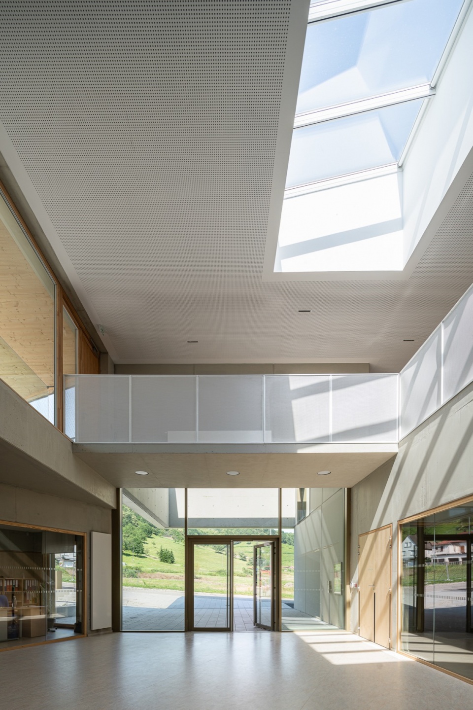 School of Honcourt f f architectes