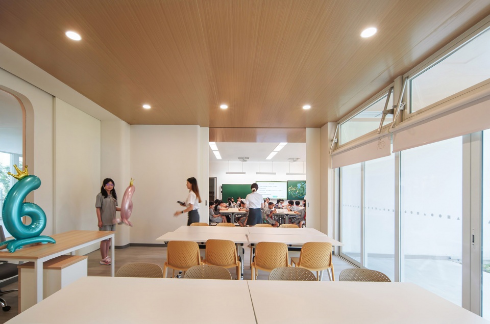 jiading new city of shanghai experimental school by da