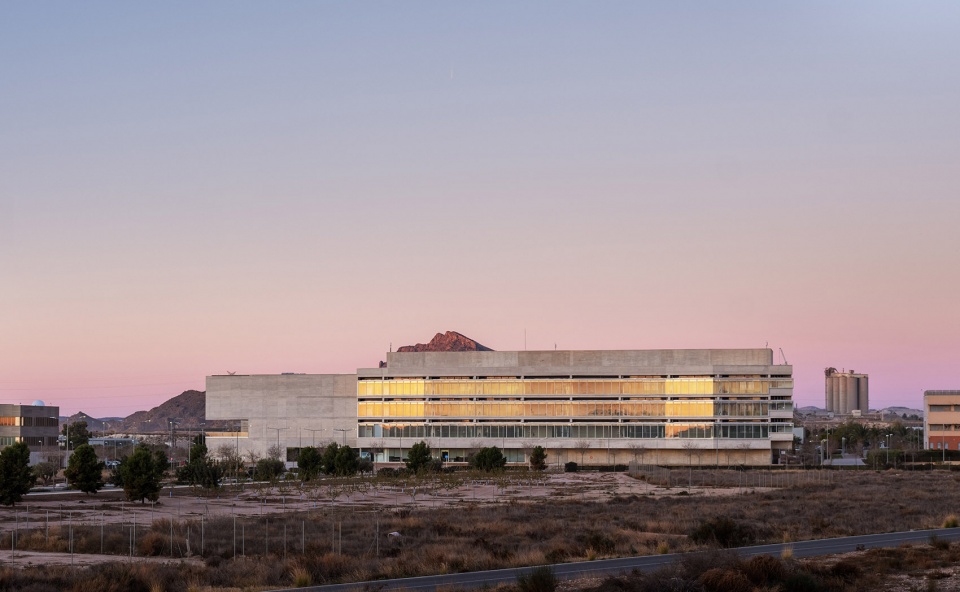alicante university entrepreneurship centre by guillermo vazquez consuegra