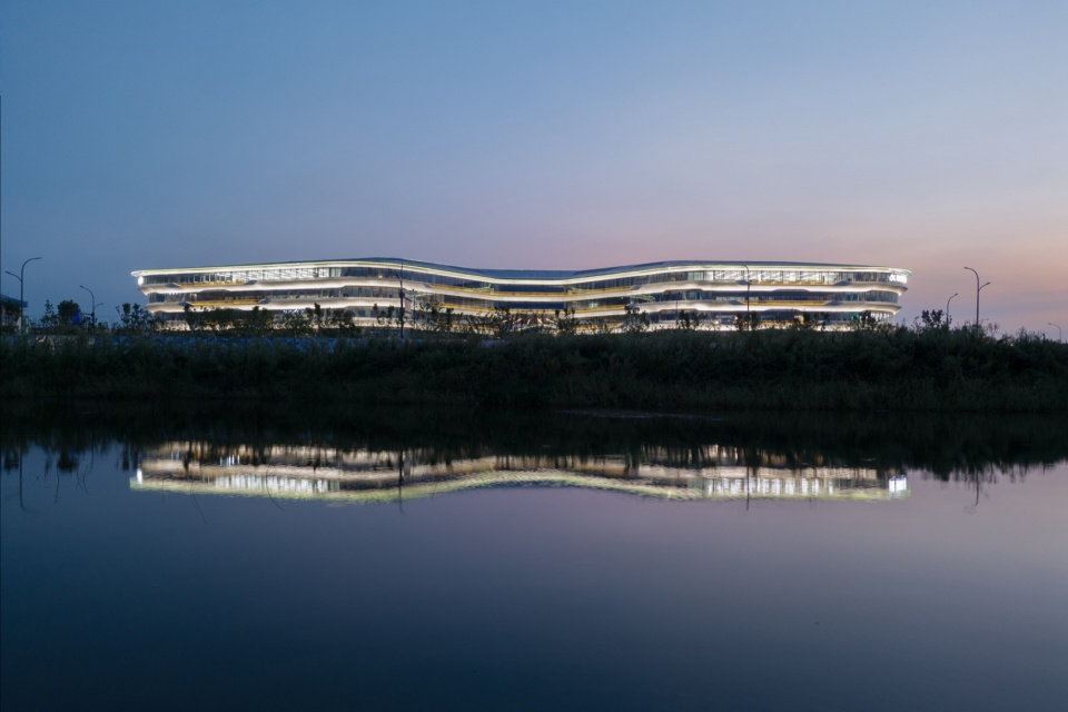 iFLYTEK AI Headquarters Campus Phase 1 by Meng Fanhao line studio