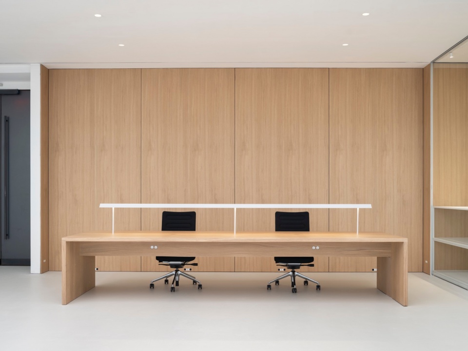 OXMAN headquartered in New York City by Foster Partners