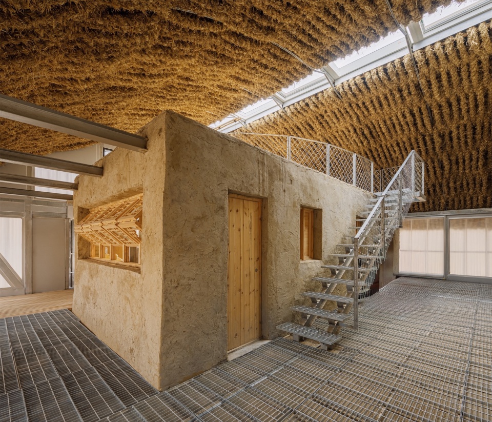 The Home in the Badain Jaran Desert by Department of Architecture School of Architecture and Urban Planning Nanjing University