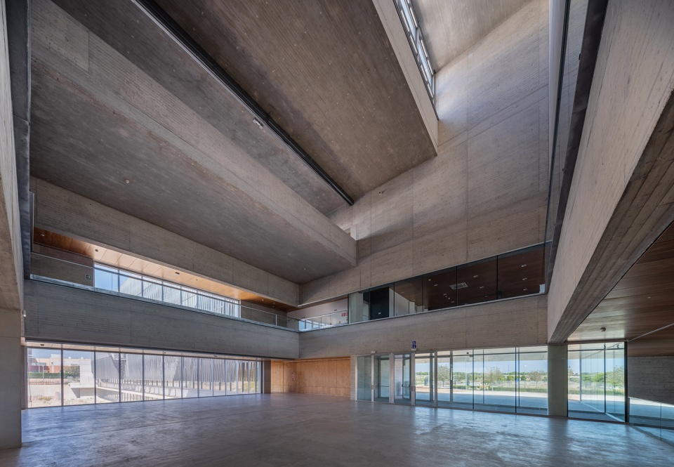 alicante university entrepreneurship centre by guillermo vazquez consuegra