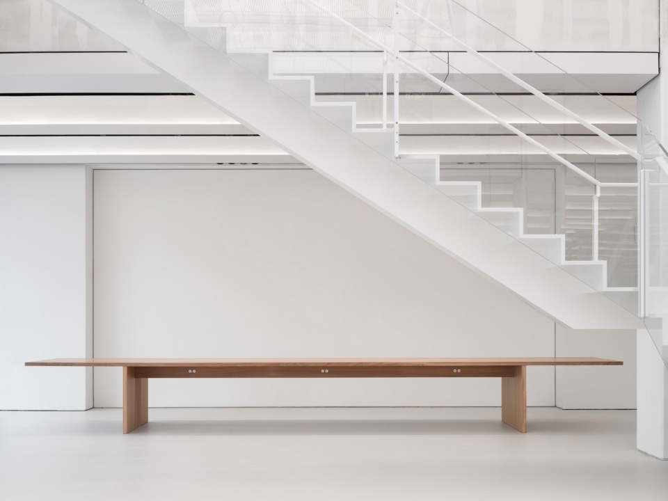 OXMAN headquartered in New York City by Foster Partners