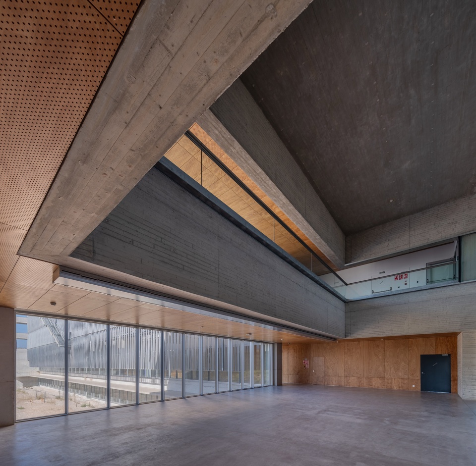 alicante university entrepreneurship centre by guillermo vazquez consuegra