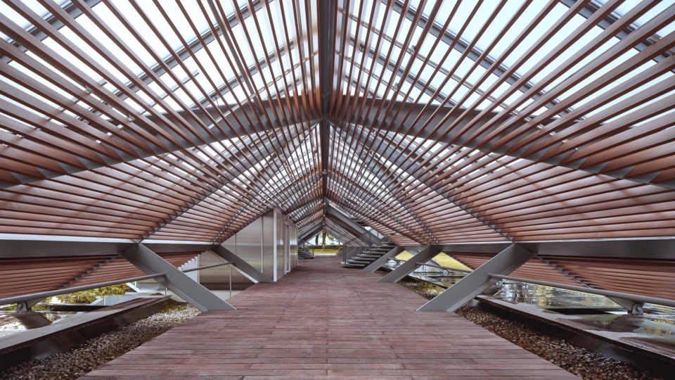 hangzhou riverfront public space the yinxing station the daqiao station by original design studio
