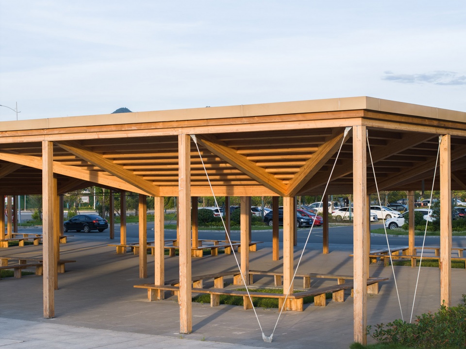 longnan waiting pavilion by csadi