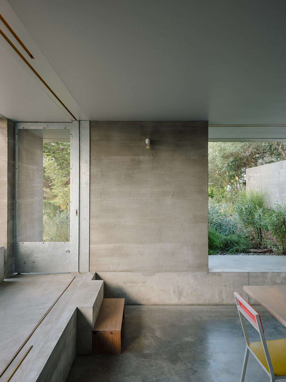 red hill house studio by zuzananicholas