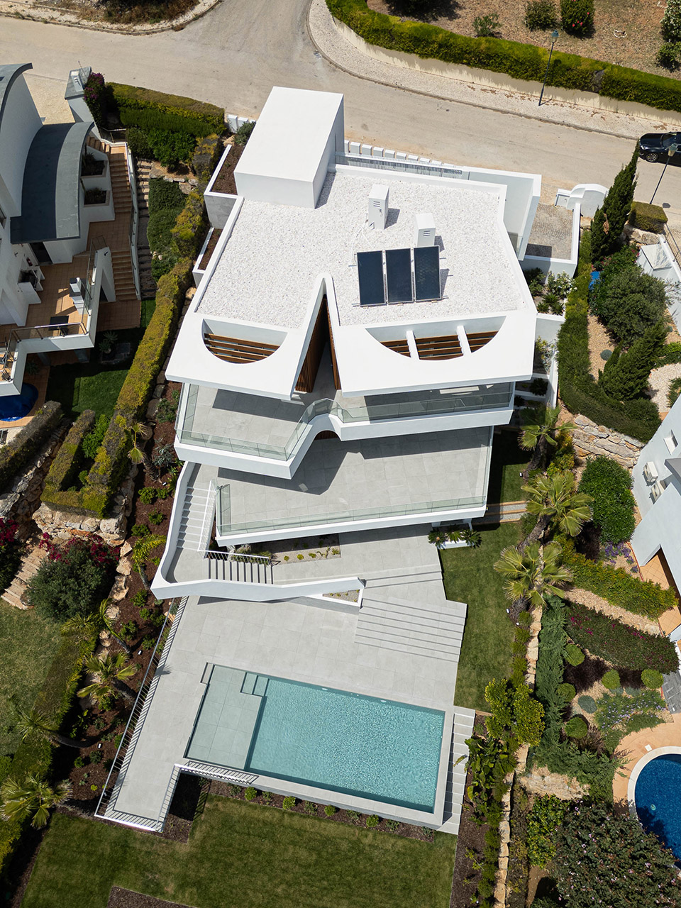 villa fortaleza by vieira de moura architects