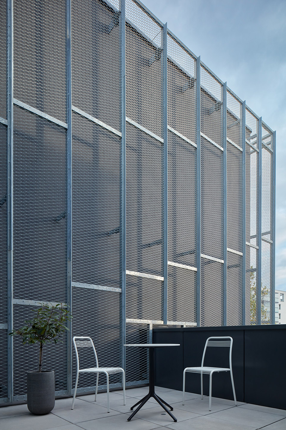 blum headquarters by qarta architektura