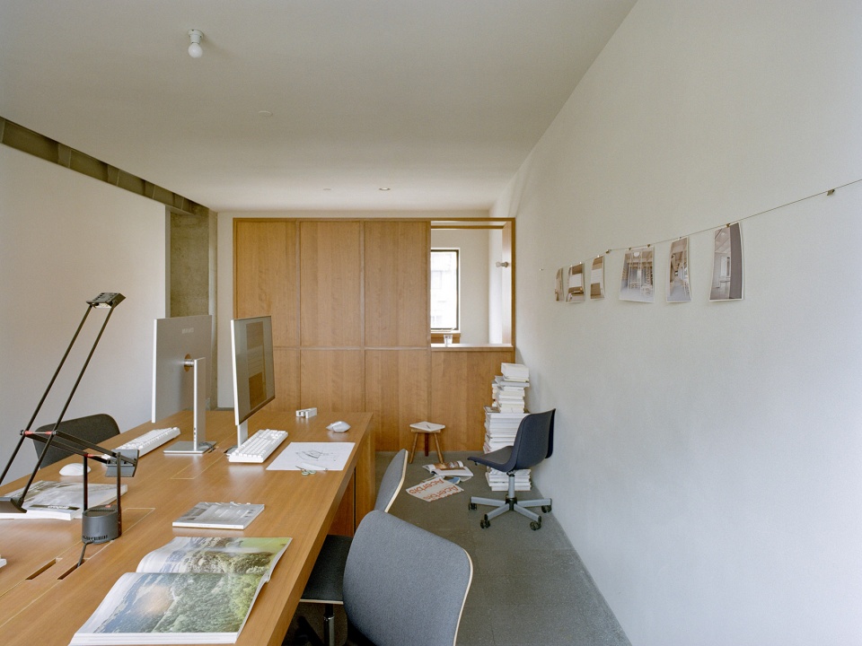 daily studio by wuy architects