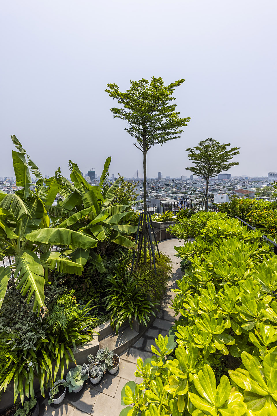 4b tower by ho khue architects