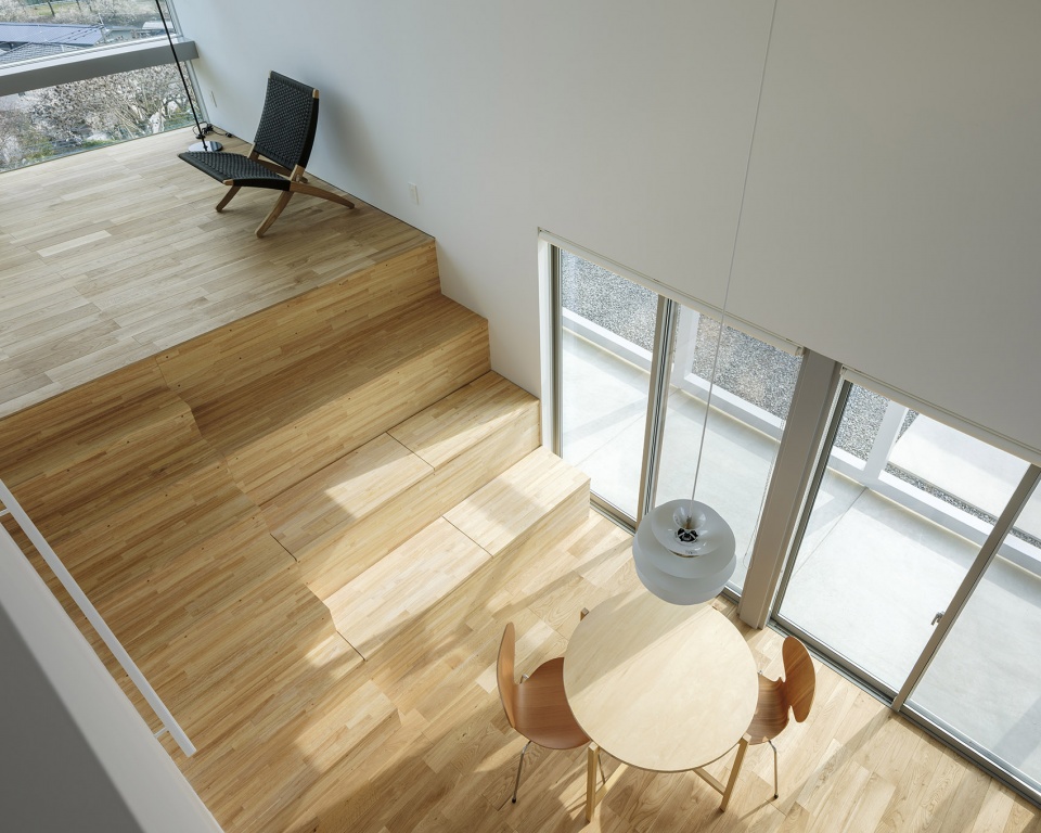 frame and window by shinji nakano architects