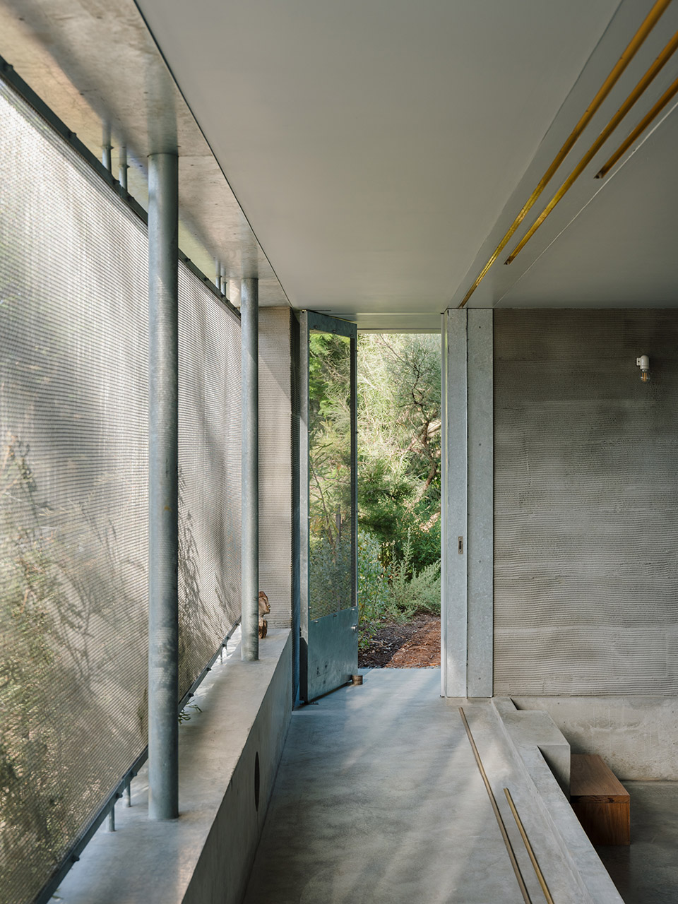 red hill house studio by zuzananicholas