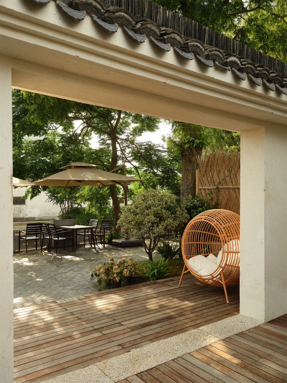 A Small Courtyard China by COLORFULL YUJING