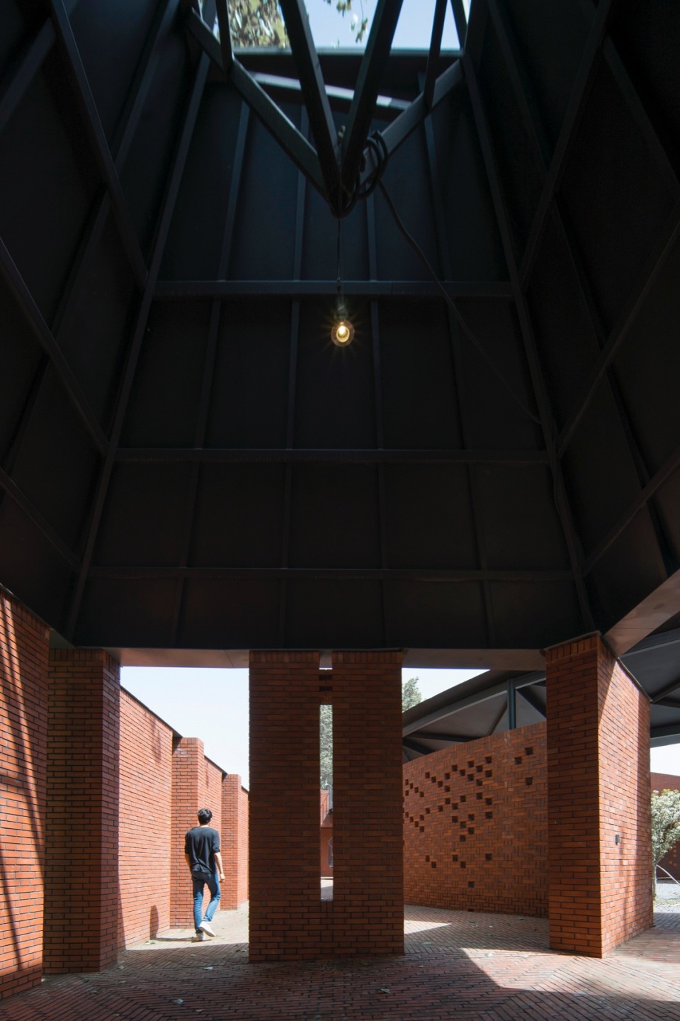 Yunzhai Community Center China by SUP Atelier of THAD