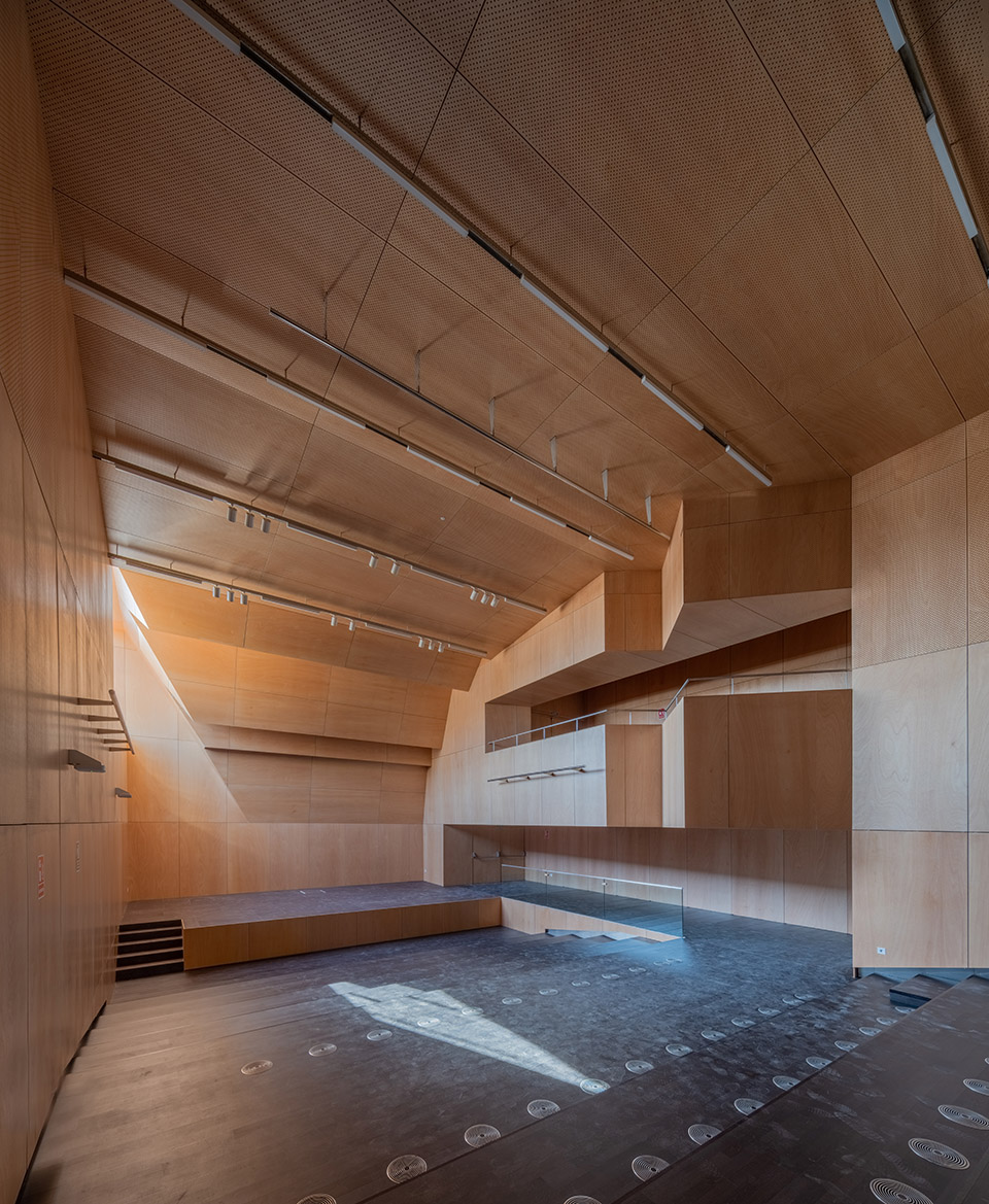 alicante university entrepreneurship centre by guillermo vazquez consuegra