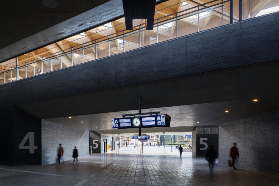Ede Wageningen train station by Mecanoo Royal HaskoningDHV