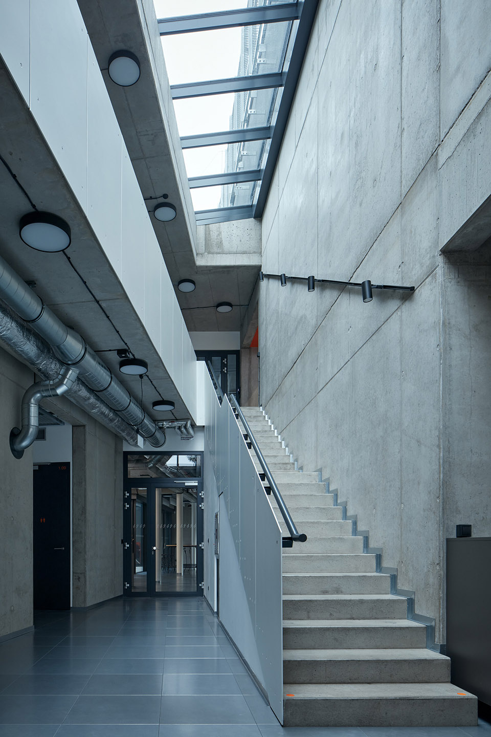 blum headquarters by qarta architektura