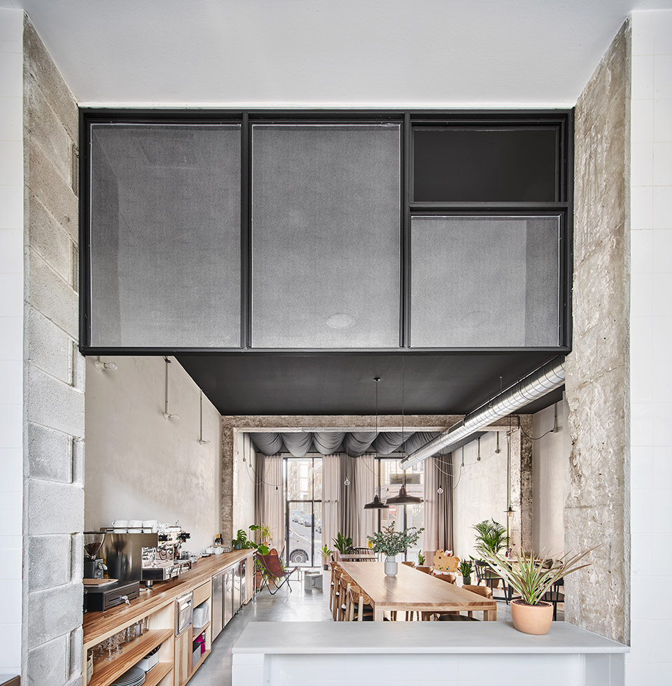 cafe roquet by nua arquitectures