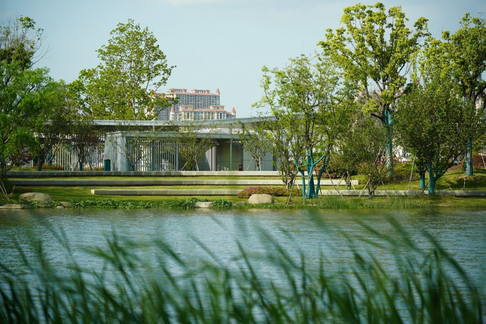 changshu qin lake park by ged