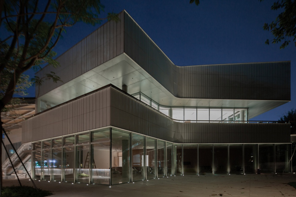 longgang river blueway pavilion by atelier liu yuyang