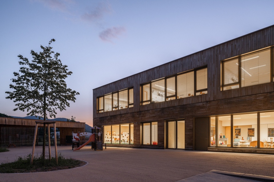 School of Honcourt f f architectes