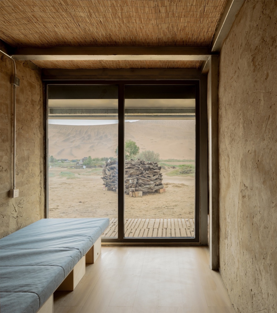 The Home in the Badain Jaran Desert by Department of Architecture School of Architecture and Urban Planning Nanjing University
