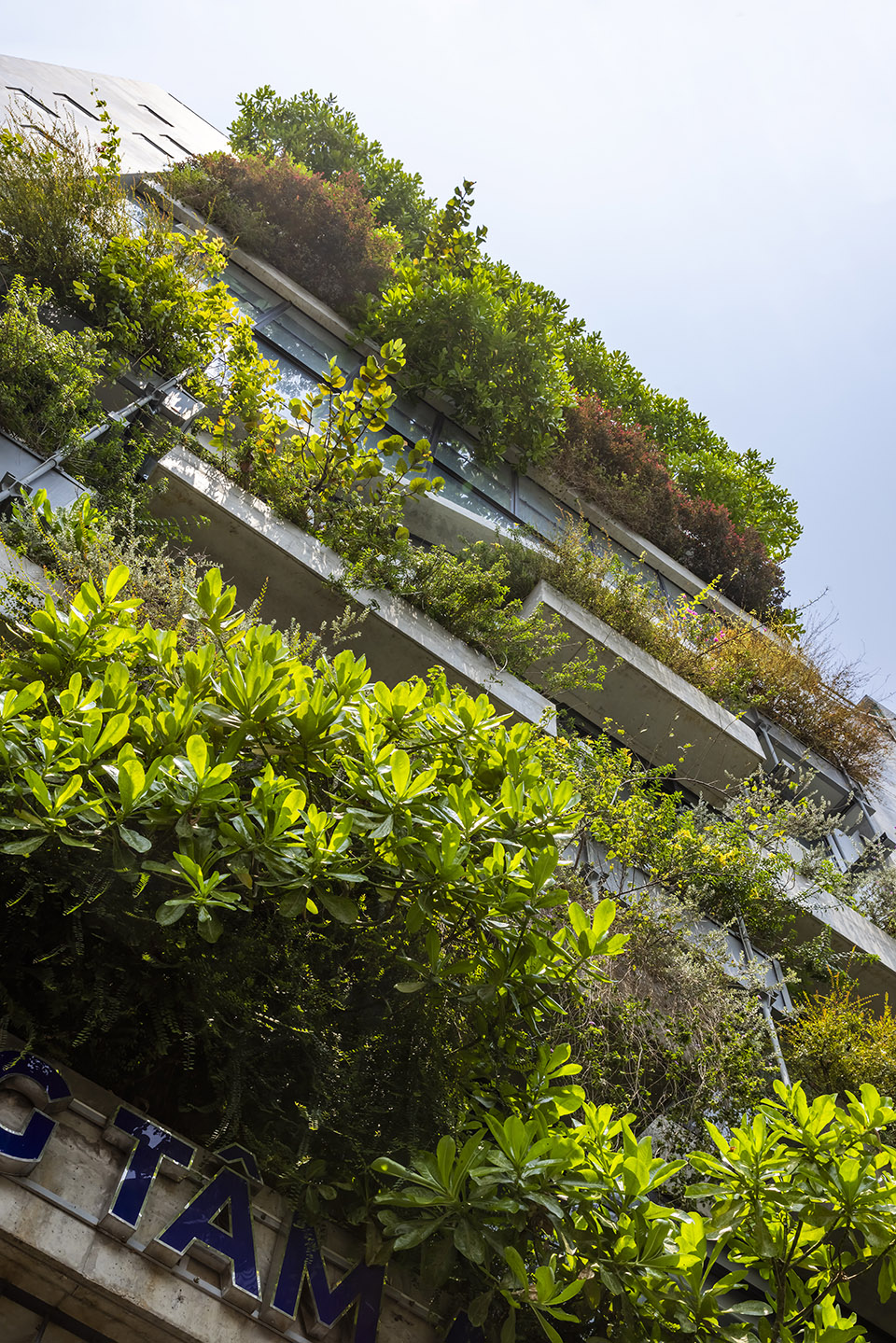 4b tower by ho khue architects