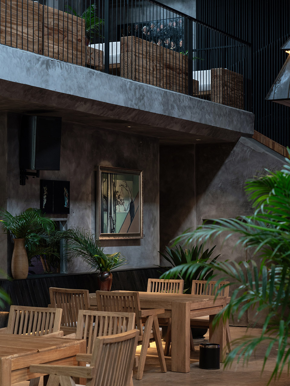 staircase space by suzao architects