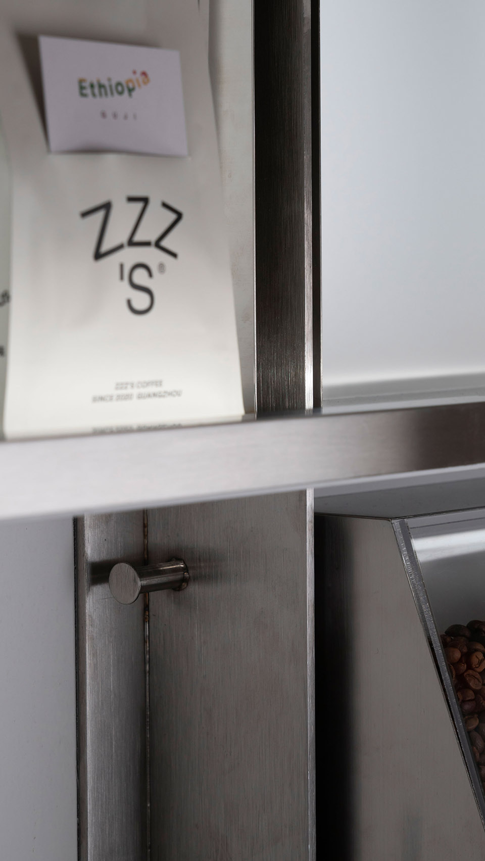 zzzs coffee tianhuan store by atelier oo