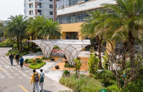 “在树下”荔园学生公寓共建花园，深圳 / 哈尔滨工业大学（深圳）建筑学院公共空间实验室 + 哈工大（深圳）建筑学院空间结构实验室