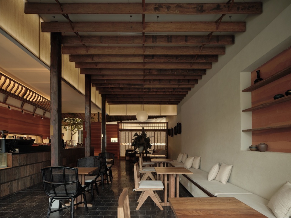 Eighty Tours Tea China by YID