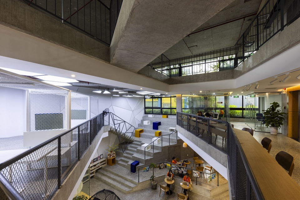 4b tower by ho khue architects
