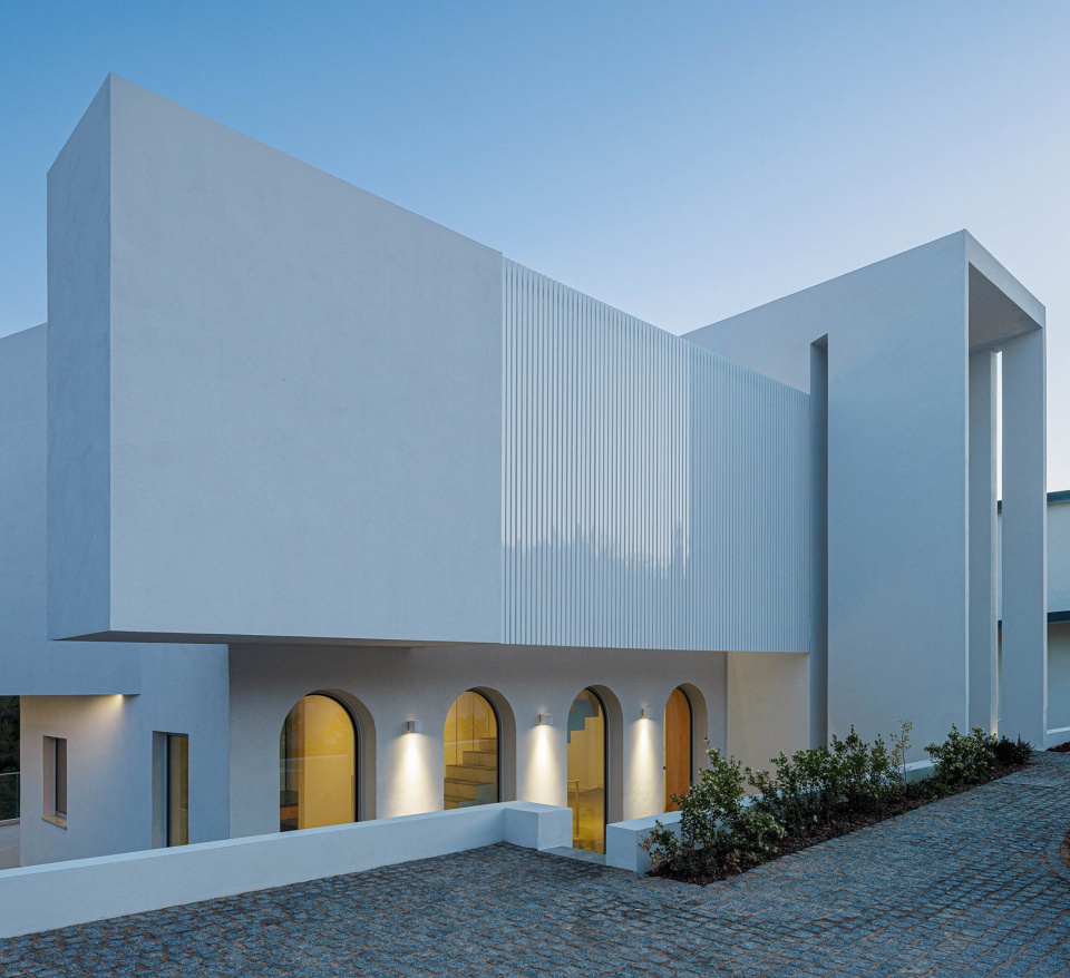 villa fortaleza by vieira de moura architects