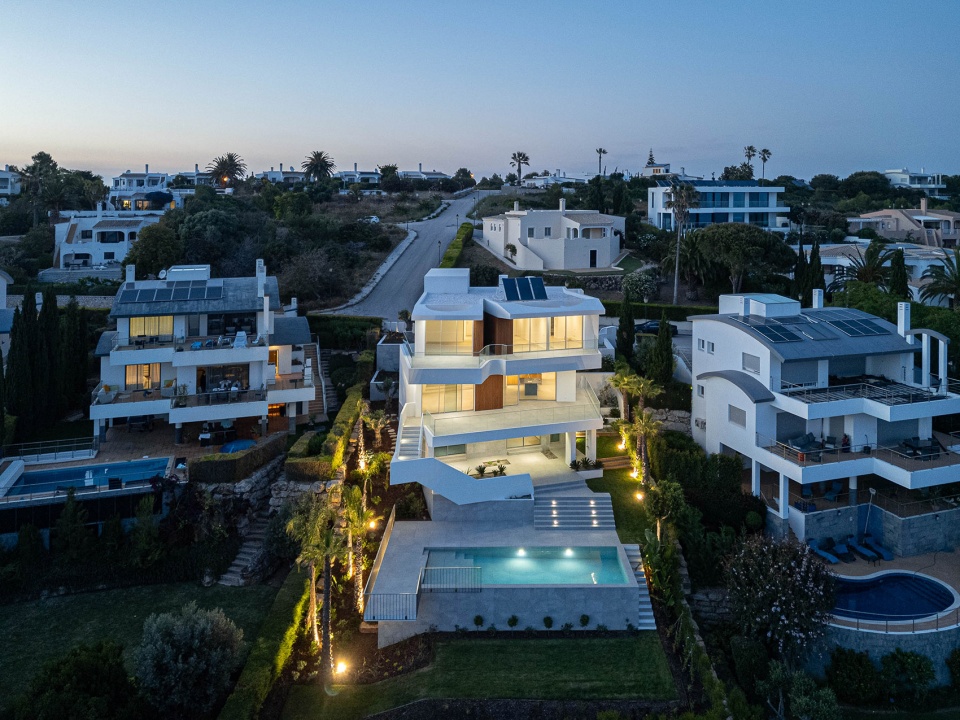 villa fortaleza by vieira de moura architects