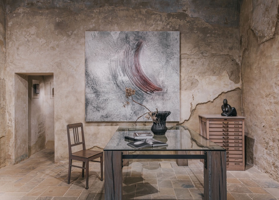 KALPA GALLERIES INTERIORS PHOTO BY DANIEL CIVETTA