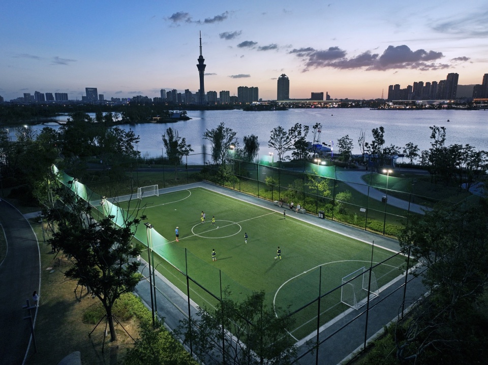 changshu qin lake park by ged
