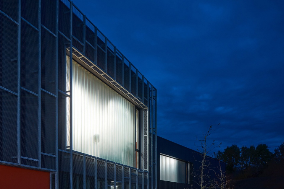 blum headquarters by qarta architektura