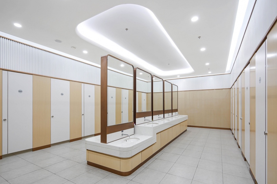 Xiamen North Station Expansion Design by CCDI Beijng Interior Design Center